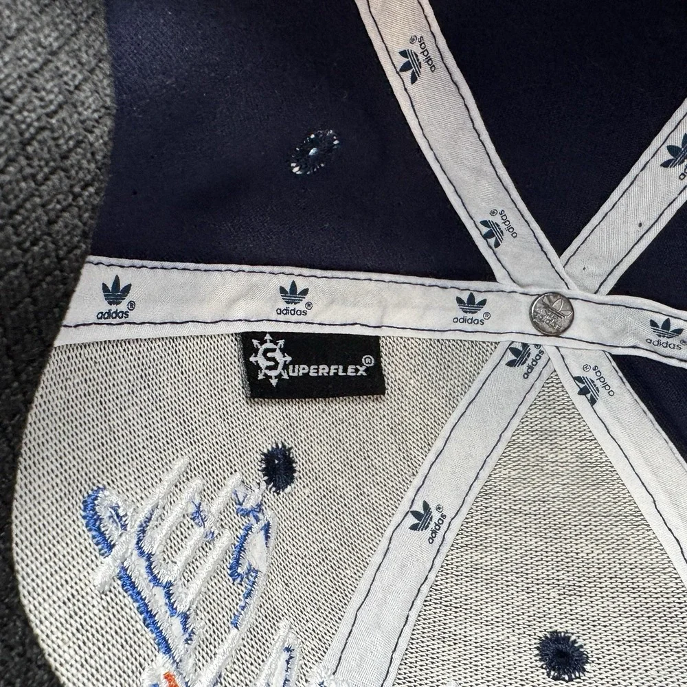 adidas very lightly
